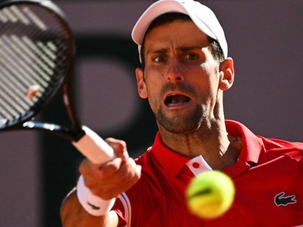 రెండు సెట్లు చేజారినా..