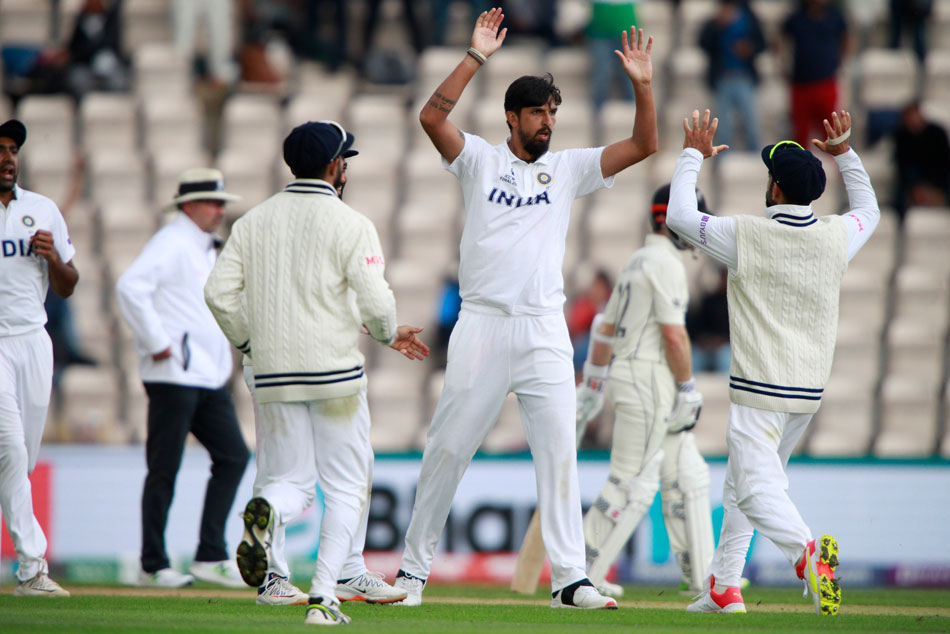 Team India eyes on Test Transition, Will Cheteshwar Pujara Dropped From No.3 Batting Position Team India eyes on Test Transition, Will Cheteshwar Pujara Dropped From No.3 Batting Position