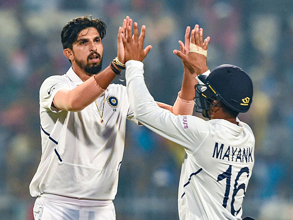 ఇషాంత్‌పై వేటు..