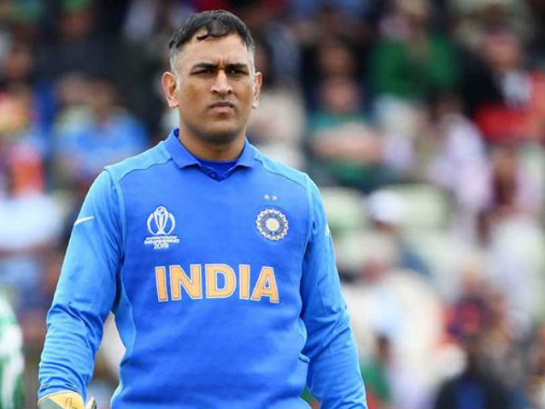 ధోనీ సలహాతో..