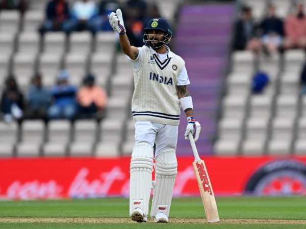  32 పరుగుల లోటుతో: