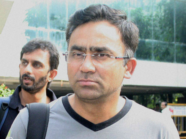 సరైన నిర్ణయం తీసుకోవాలి సరైన నిర్ణయం తీసుకోవాలి