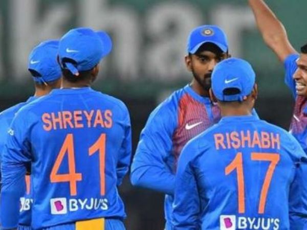  ఇంట్రా స్క్వాడ్ మ్యాచ్‌లు: