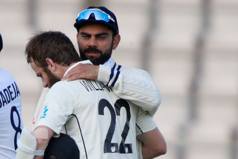 Kane Williamson becomes the number 1 Test batsman in ICC Test Rankings, Virat Kohli at number 4 Kane Williamson becomes the number 1 Test batsman in ICC Test Rankings, Virat Kohli at number 4