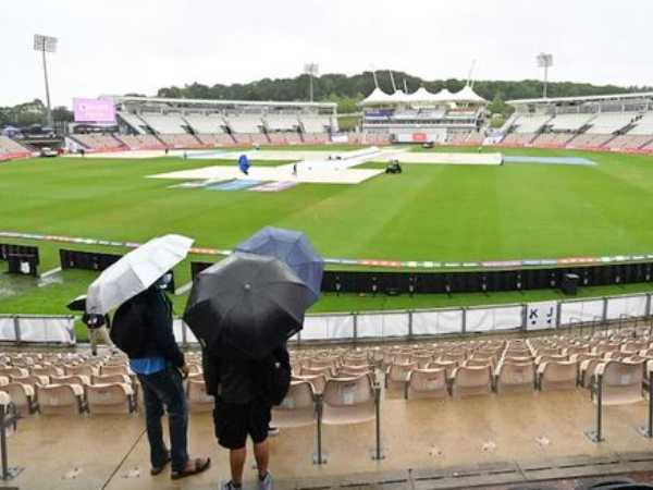 వర్షం పడితే డ్రా..