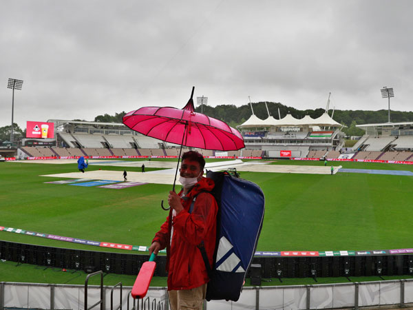 అన్నీ కుదిరినా..