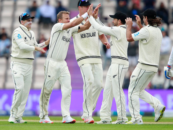 న్యూజిలాండ్తో మినహా న్యూజిలాండ్తో మినహా