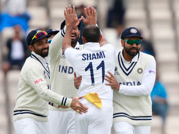 మొదలైన మ్యాచ్