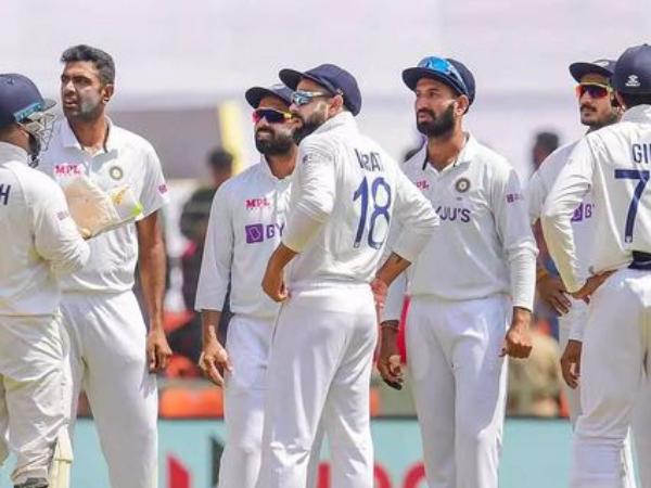 బౌలర్లా? బ్యాట్స్‌మన్?