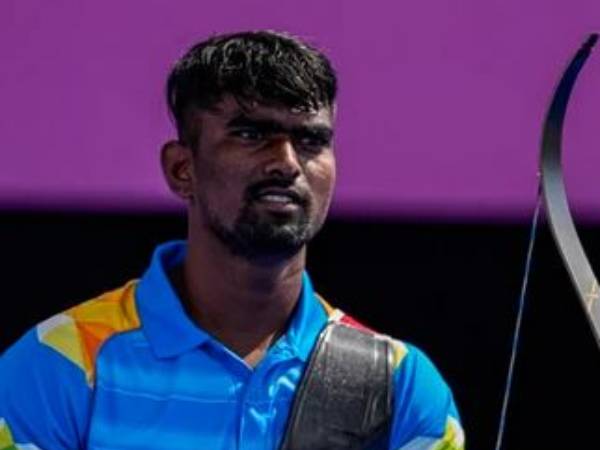 ఫోర్త్ రౌండ్‌లో ఆధిక్యత..