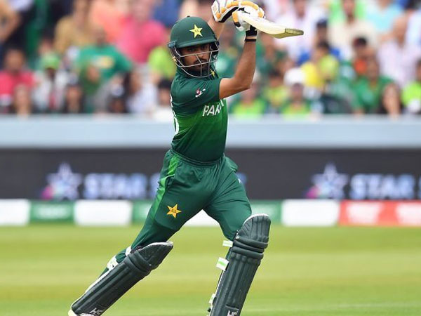 చెలరేగిన రిజ్వాన్‌, అజామ్‌