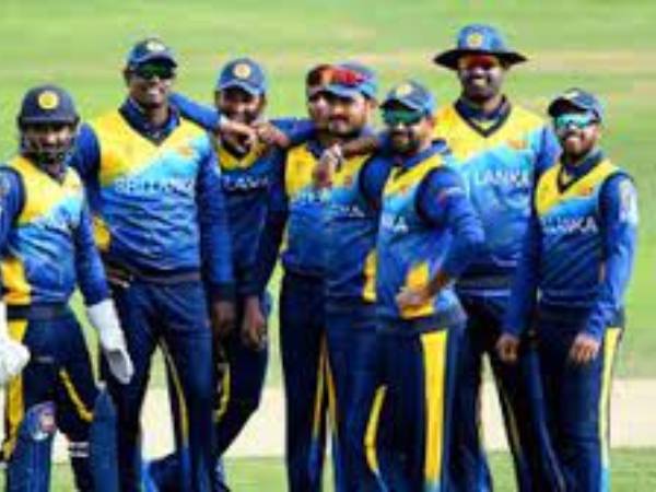 ఇంగ్లీష్ జట్టులో కరోనా కేసులు