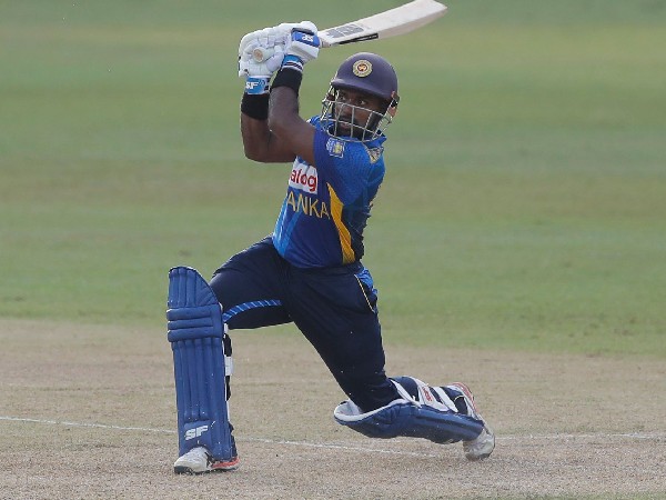 అసలంక మెరుపులు..