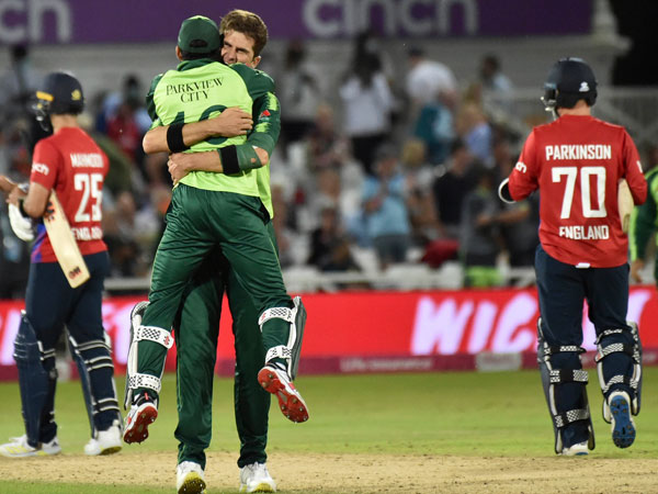 తొలి టీ20లో ఘన విజయం