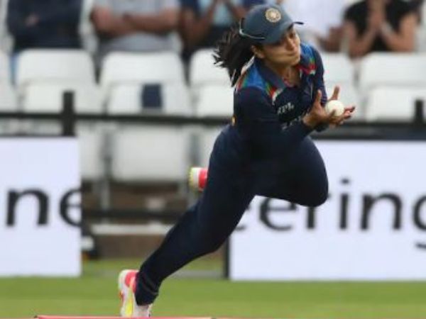 క్రెడిట్ అంతా ఫీల్డింగ్ కోచ్‌దే..