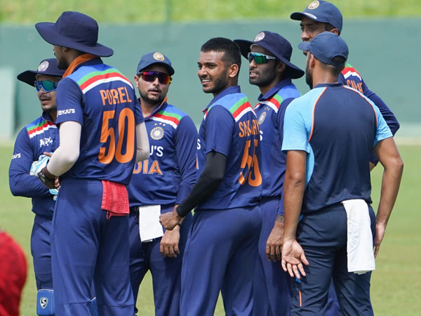 గైక్వాడ్‌, పడిక్కల్‌లకు నిరాశే