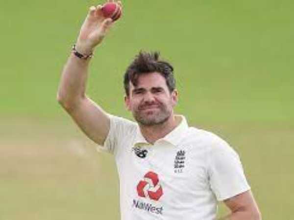  ఏకంగా 7 వికెట్లు: