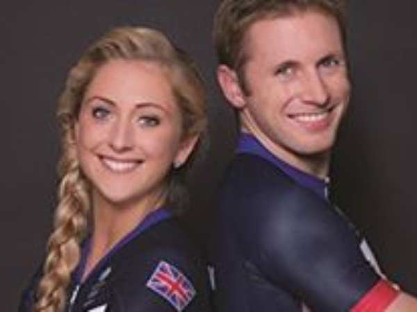 స్వర్ణాల జోడీ లారా-జాసన్ స్వర్ణాల జోడీ లారా-జాసన్