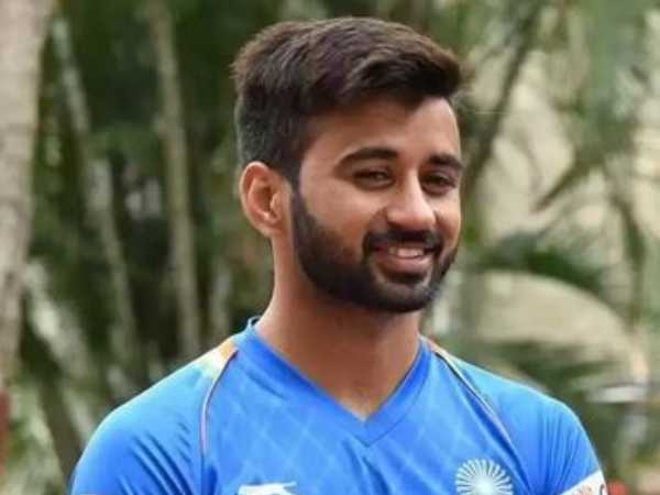 మాటలు రావడం లేదు: