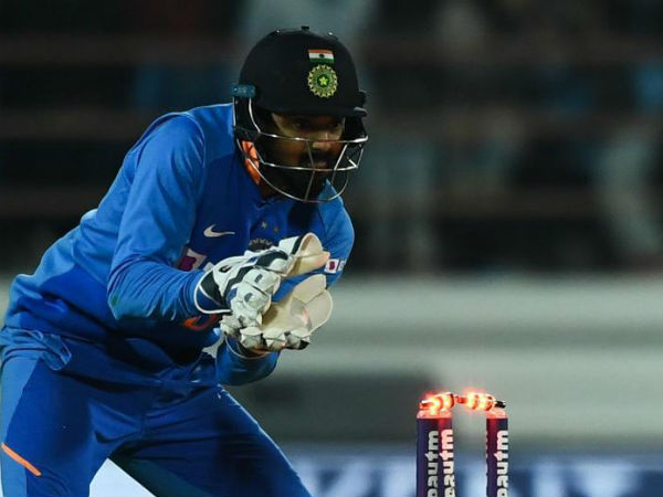 వికెట్ కీపర్‌గా చరిత్ర