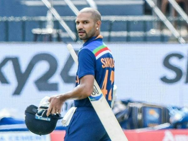 ముగ్గురు ప్లేయర్స్ దూరం: