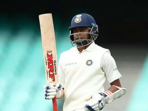 800లకు పైగా పరుగులు: