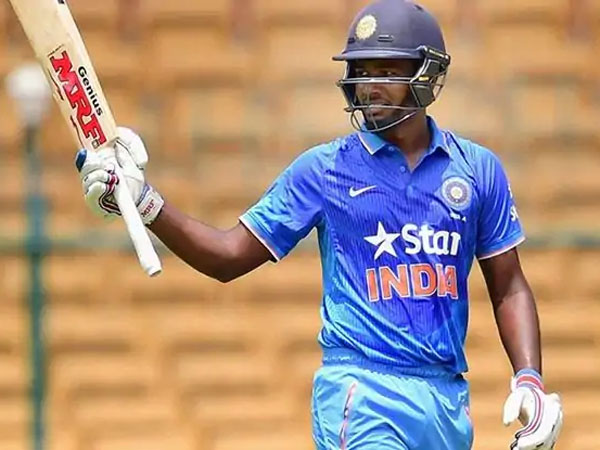 శాంసన్ లేదా ఇషాన్