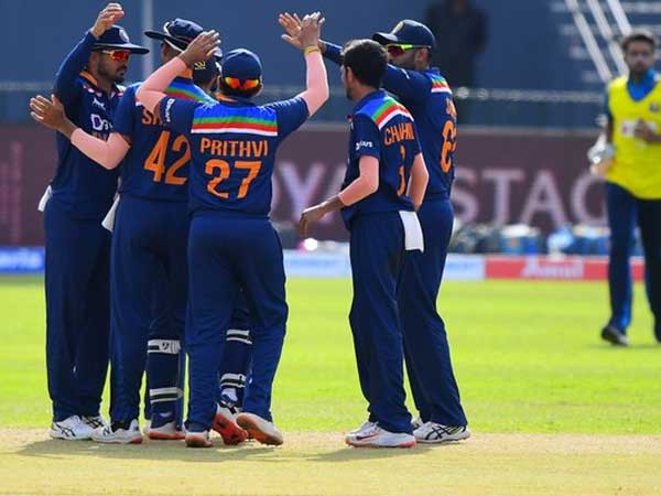 క్రీజులో ఉన్నది కాసేపే అయినా: