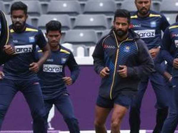 బబుల్‌ నిబంధనల్ని అతిక్రమించి: