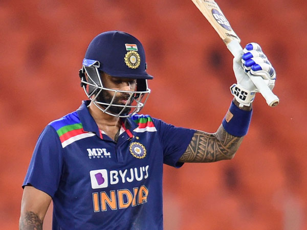 సెలెక్ట్ కమిటీ వారి పైపే..