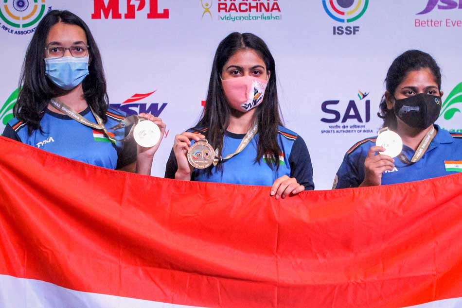 Tokyo Olympics 2021: Athletes to hang medals around neck on their own amid Covid pandemic Tokyo Olympics 2021: Athletes to hang medals around neck on their own amid Covid pandemic