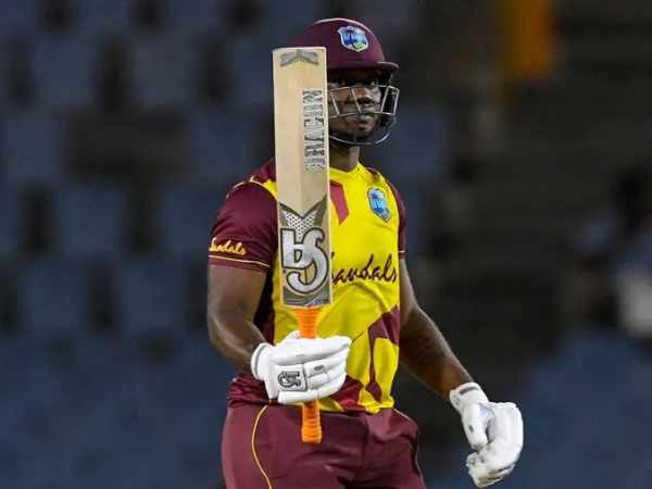 తడబడినా.. నిలబడింది..