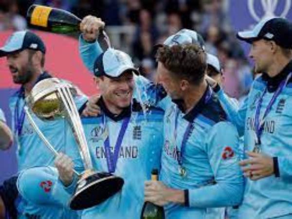 కలిసొచ్చిన అదృష్టం...