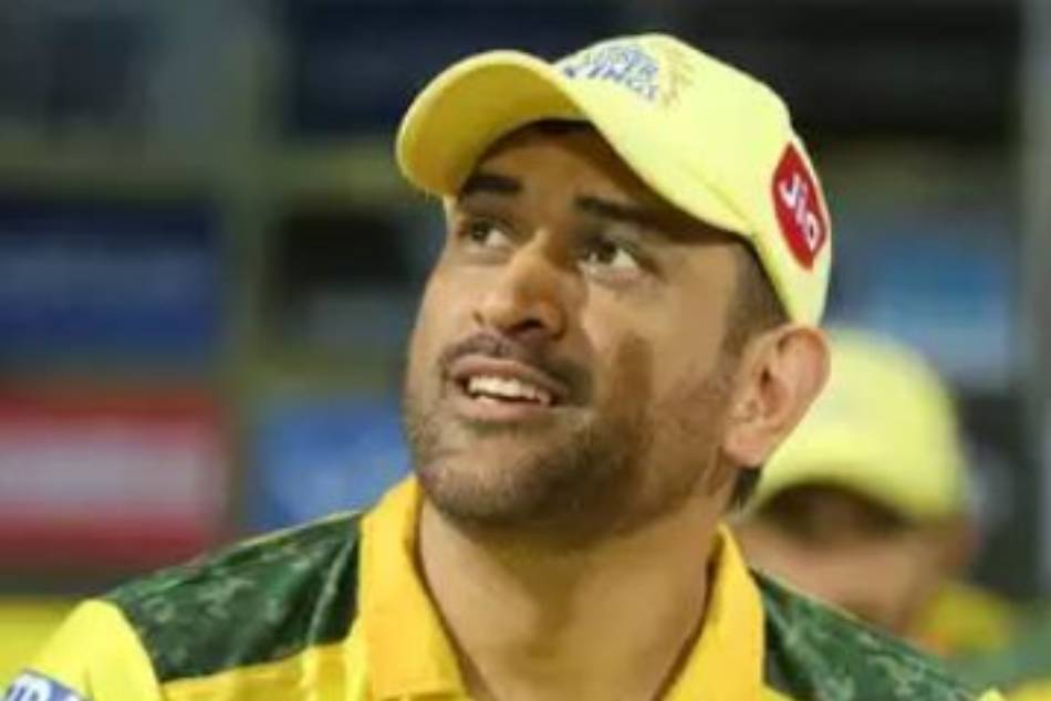anakkam again Dubai: Chennai Super Kings Team players Reach Dubai For IPL 2021 anakkam again Dubai: Chennai Super Kings Team players Reach Dubai For IPL 2021