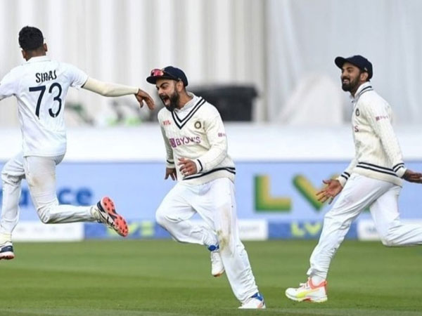 కవ్వింపులకు మేమేమీ వెనుకాడం కవ్వింపులకు మేమేమీ వెనుకాడం