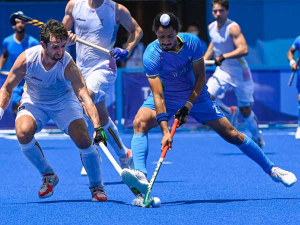 మామకు స్వర్ణం.. అల్లుడికి కాంస్యం... ‌