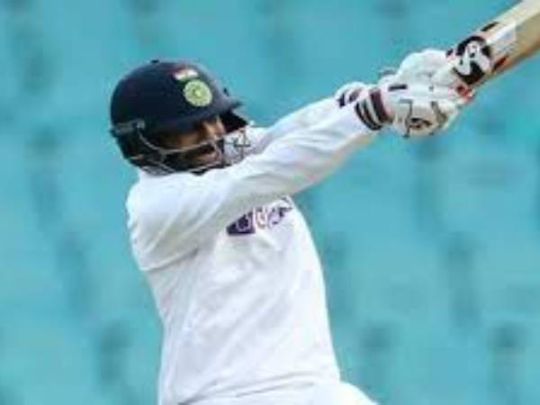 సంక్షిప్త స్కోర్లు: