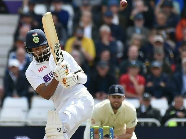 బెంచ్‌పై కూర్చున్నా..