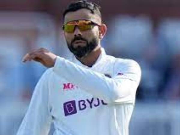 బ్లడీ ఇండియన్స్ అనేవారు..