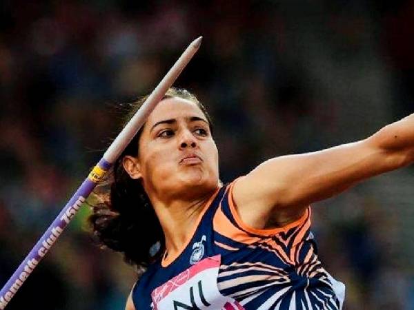 జావెలిన్​ త్రో.