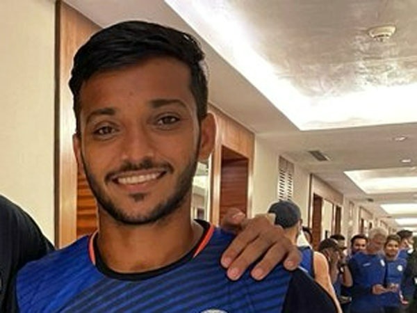 ఊహించని మలుపులు..