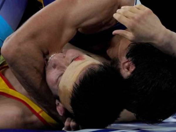 సారీ బ్రదర్ అన్నాడు.. సారీ బ్రదర్ అన్నాడు..