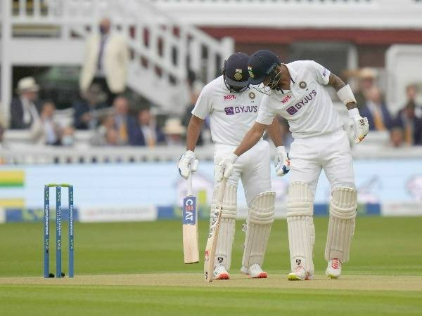 26 ఓవర్లకు కూడా వికెట్ కోల్పోలేదు: