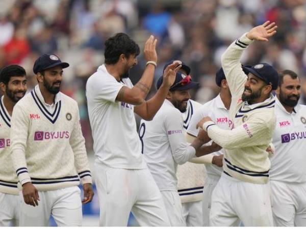 షమీ, బుమ్రా భాగస్వామ్యం: షమీ, బుమ్రా భాగస్వామ్యం: