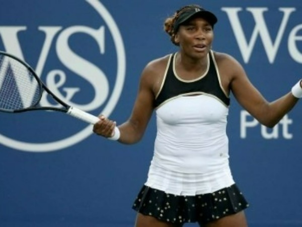 కాలి గాయంతో.. 