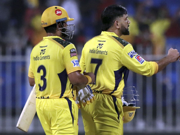 అదరగొడుతున్న ఓపెనర్లు