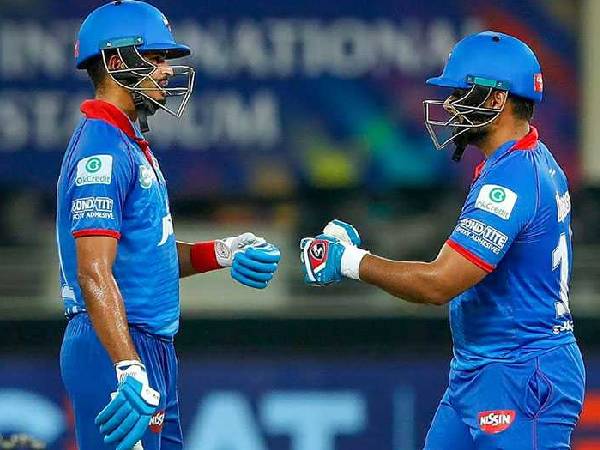 ఆ నలుగురు..