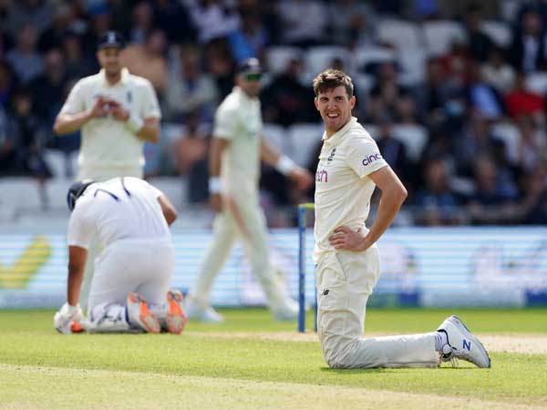 కోచ్‌, సహాయక సిబ్బంది లేకుండానే: