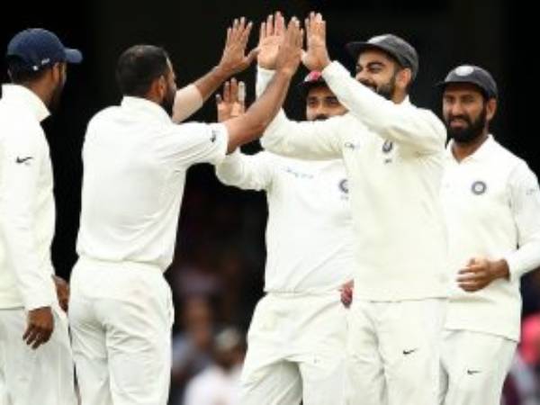 కీలక సమయాల్లో రాణించడంతో..