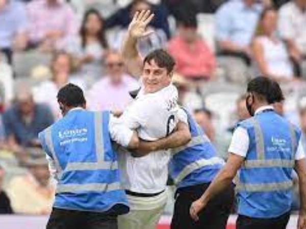 అసలేం జరిగిందంటే..? అసలేం జరిగిందంటే..?